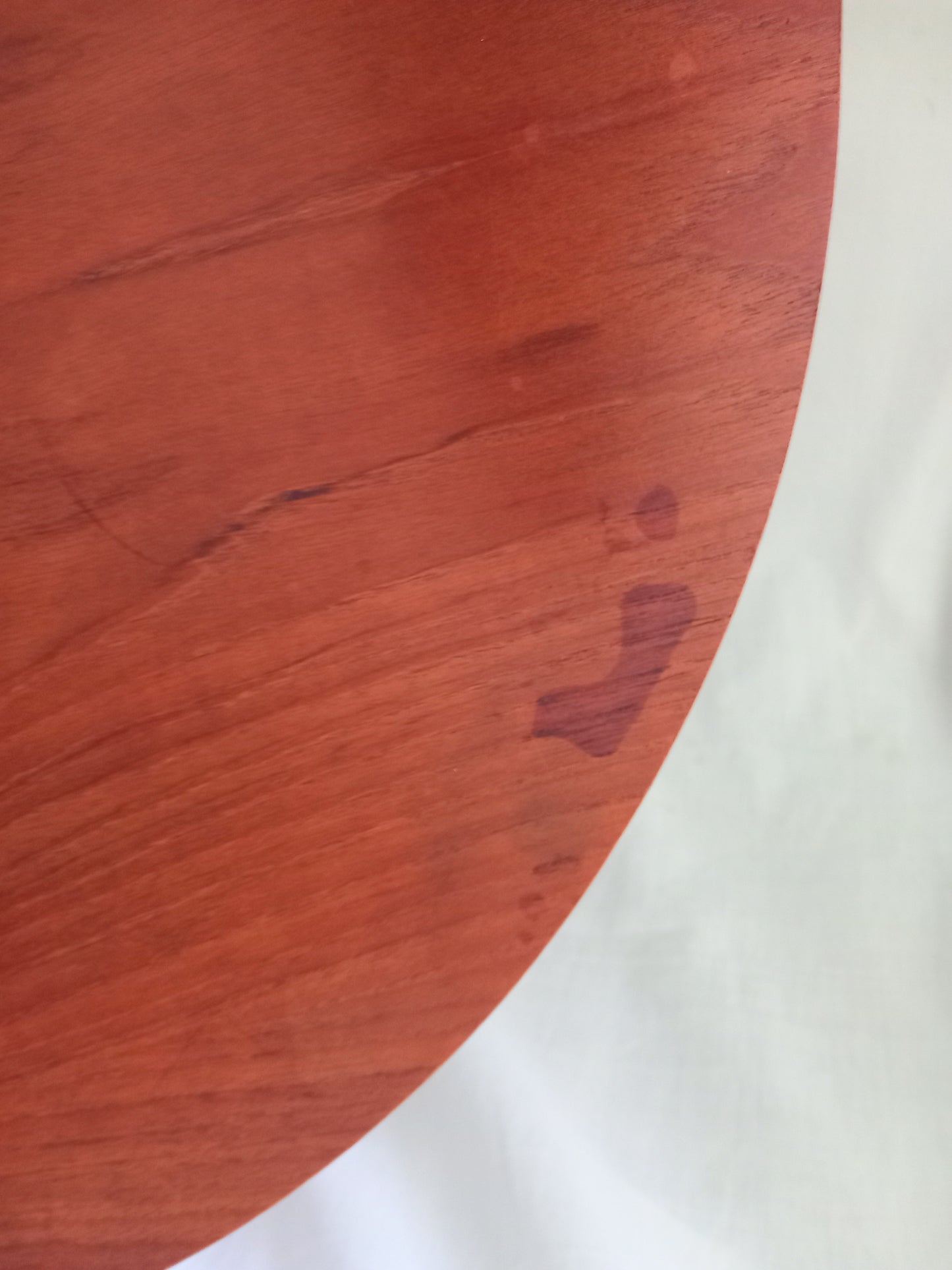 Mid Century real wood round coffee table with tapered legs