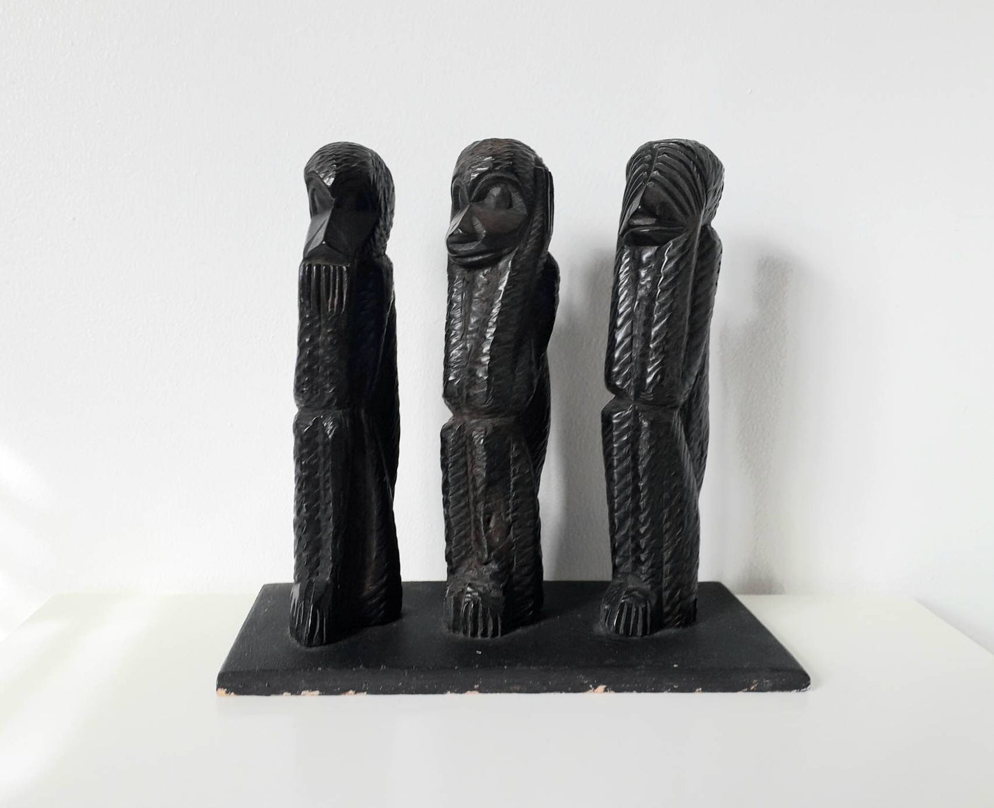 Vintage hand carved ebonised wood 3 wise monkeys figurine statue hear no evil, see no evil, speak no evil