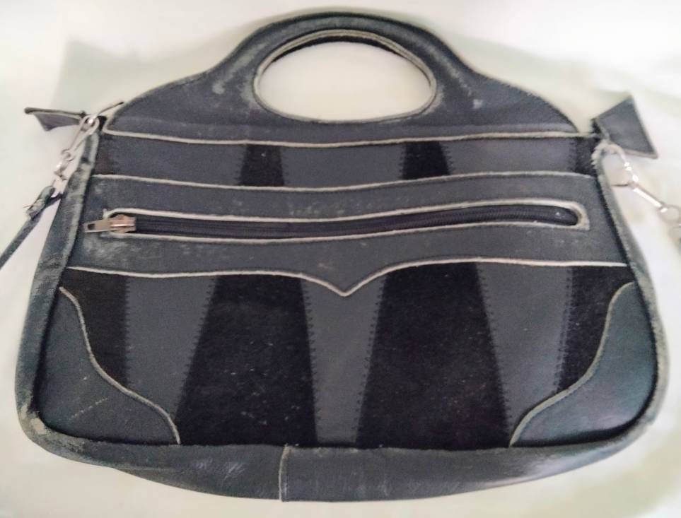 1980s navy blue real leather & suede shoulder or top handle handbag
