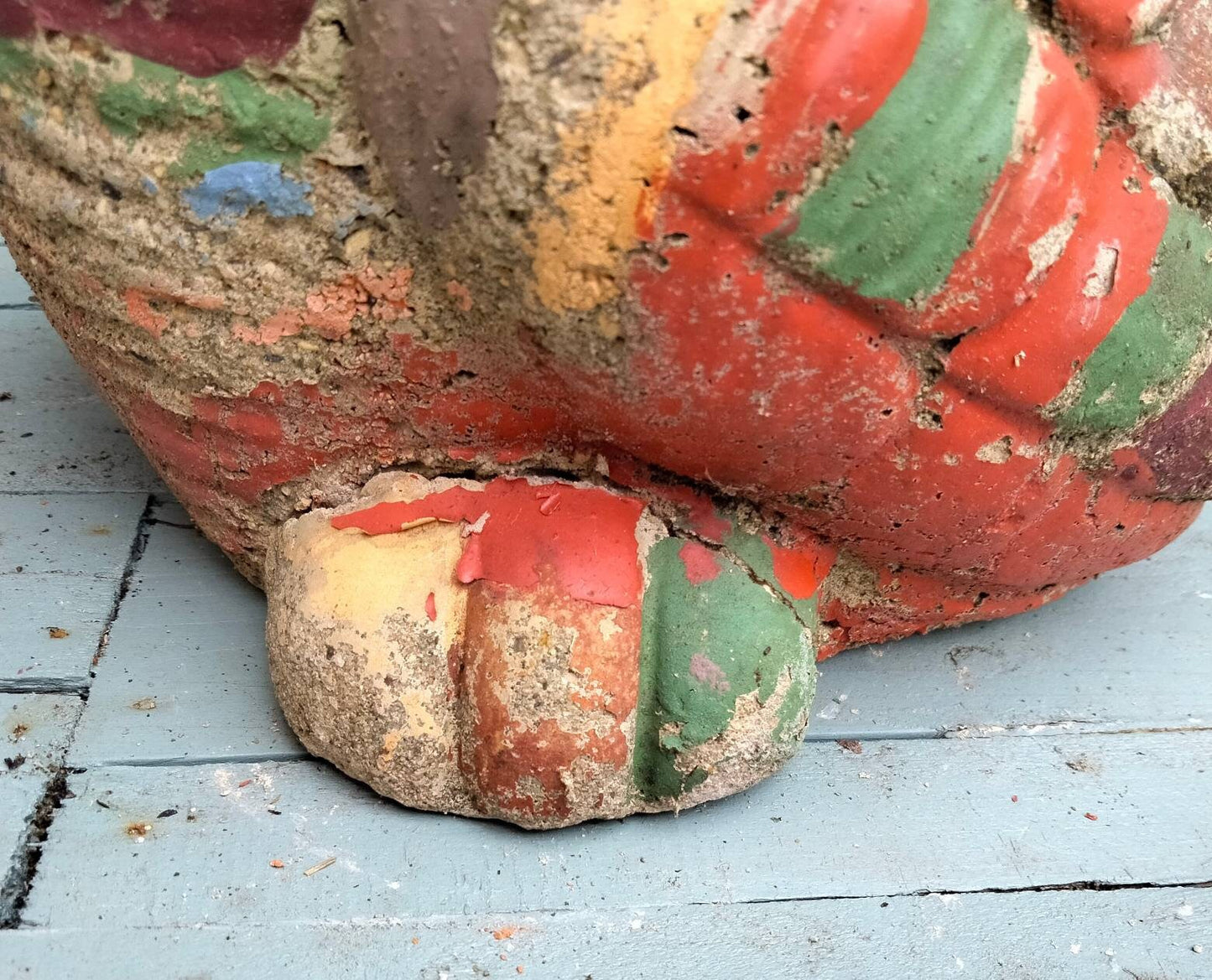 C1970s large painted composite stone chicken garden statue chicken