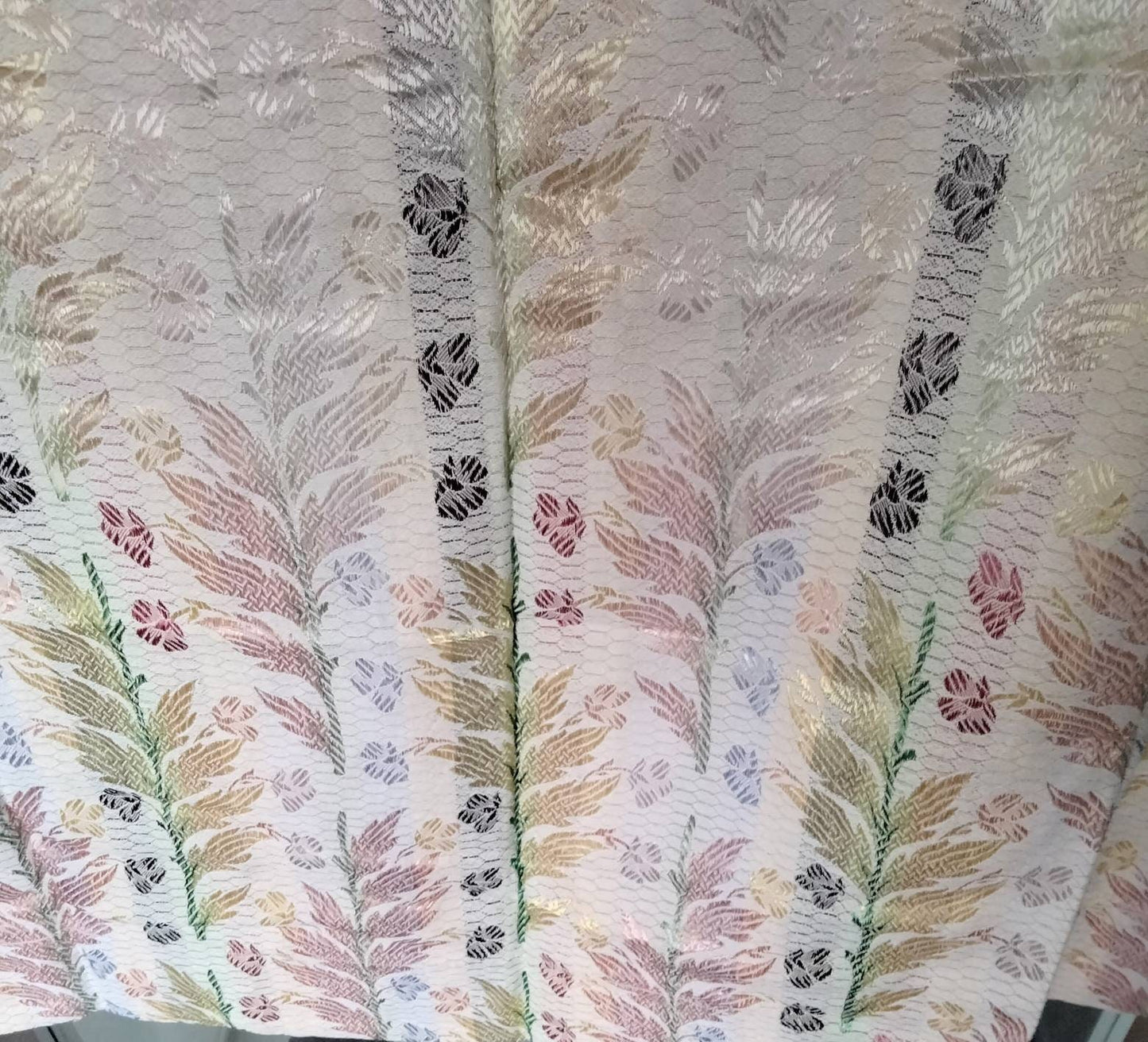 Mid century pink floral satinised single curtain 56"