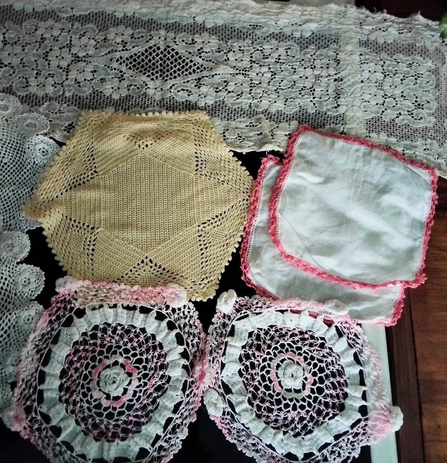 Lot of 8 vintage hand made crochet & lace cloths, mats & doilies pink yellow