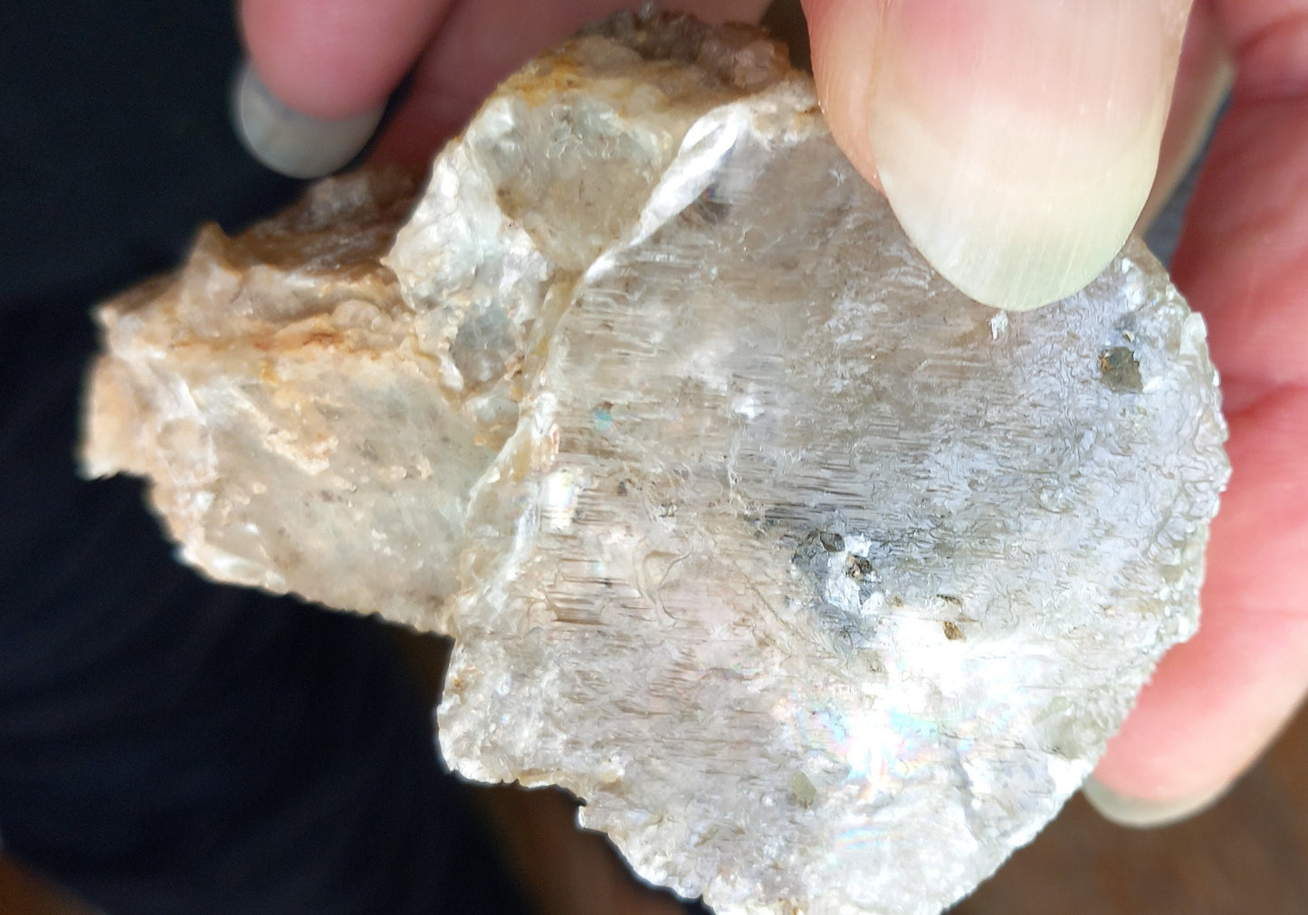 Natural UK Selenite Gypsum Stone Crystal Geological Specimen 7 CM