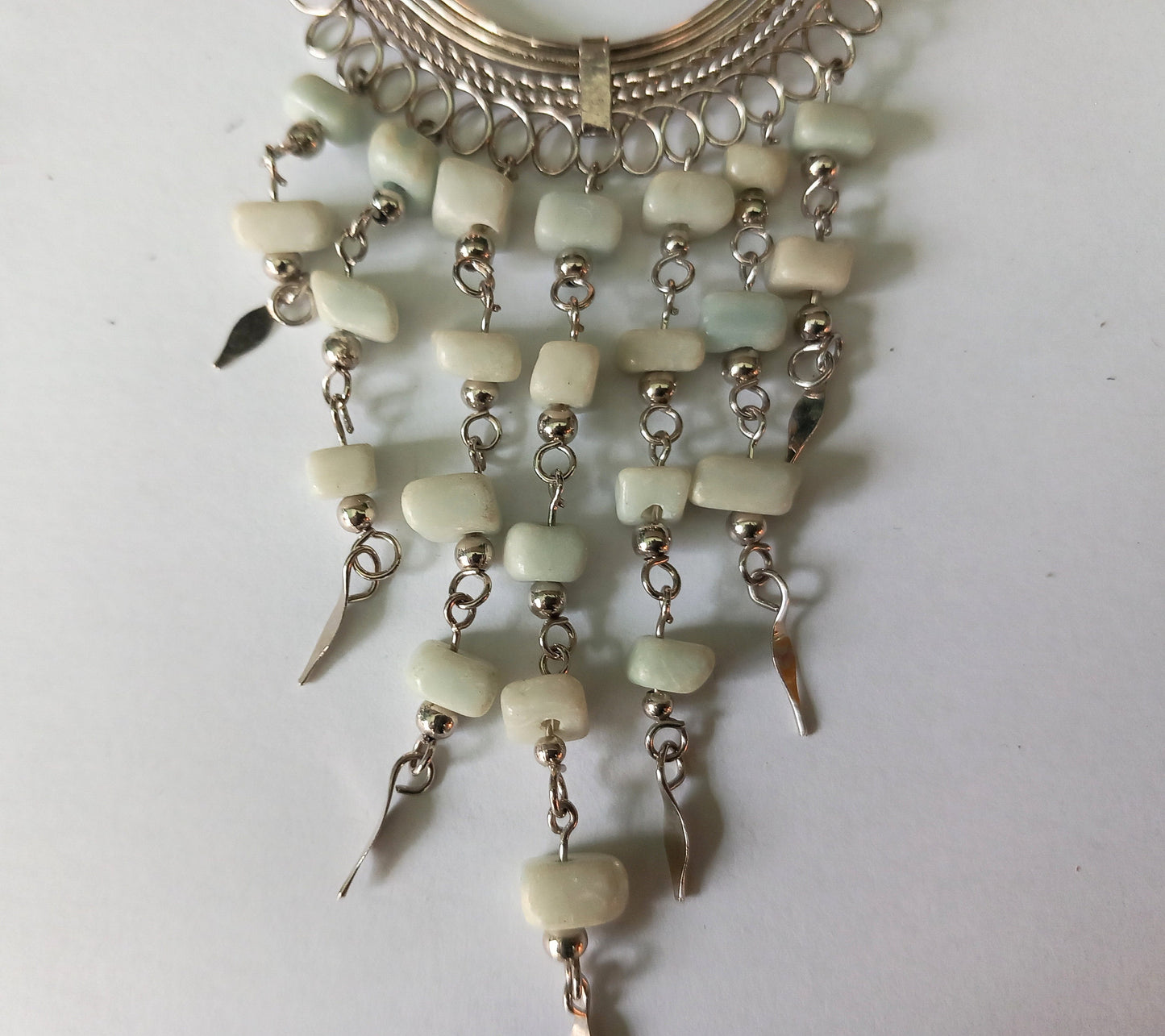 Silvertone Indian Wire and Blue Semi Precious Stone Chip Necklace & Earrings Set