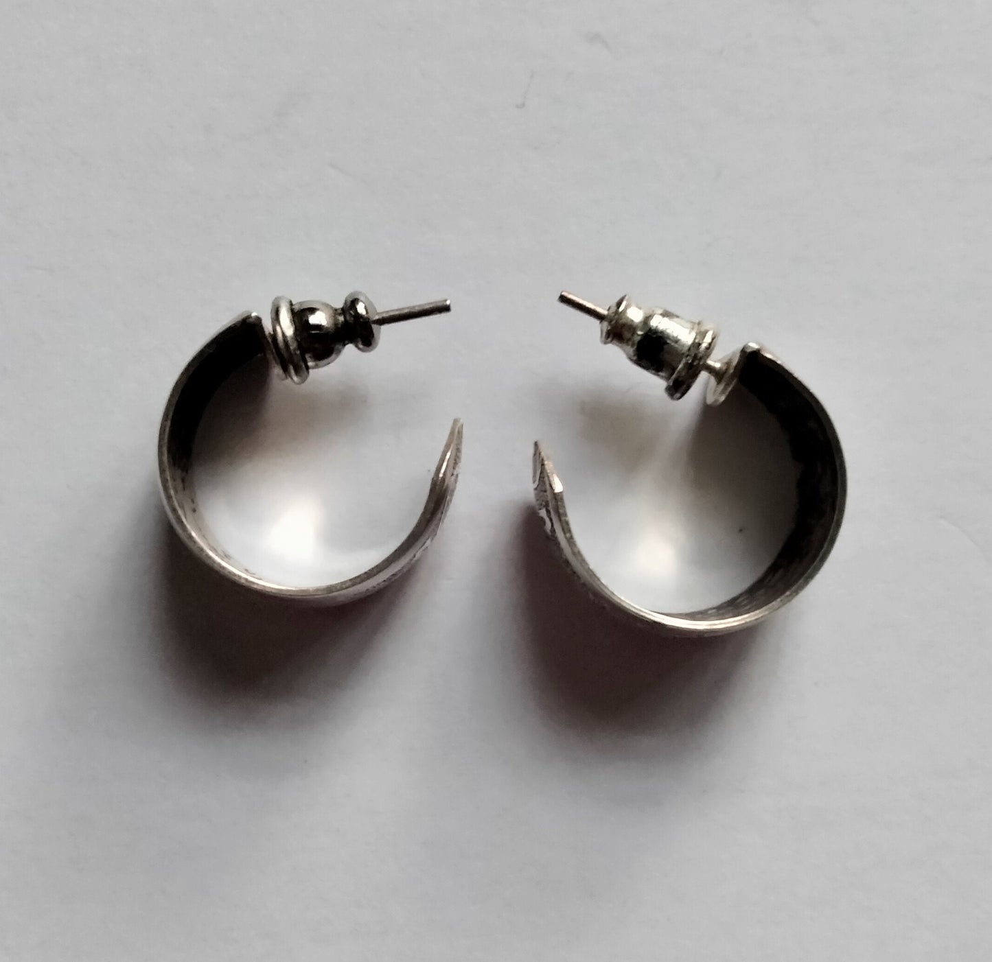 Real Silver Half Hoop Cuff Earrings With Engraved Leaf Design