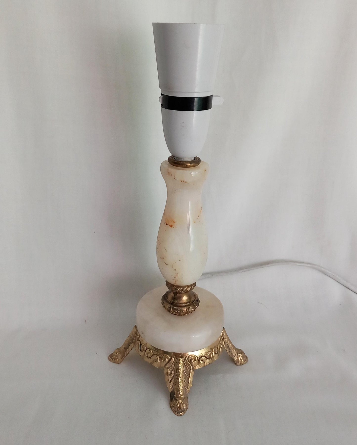 1970s Yellow Onyx & Brass Rococo Style Table Lamp With Fish Shaped Feet