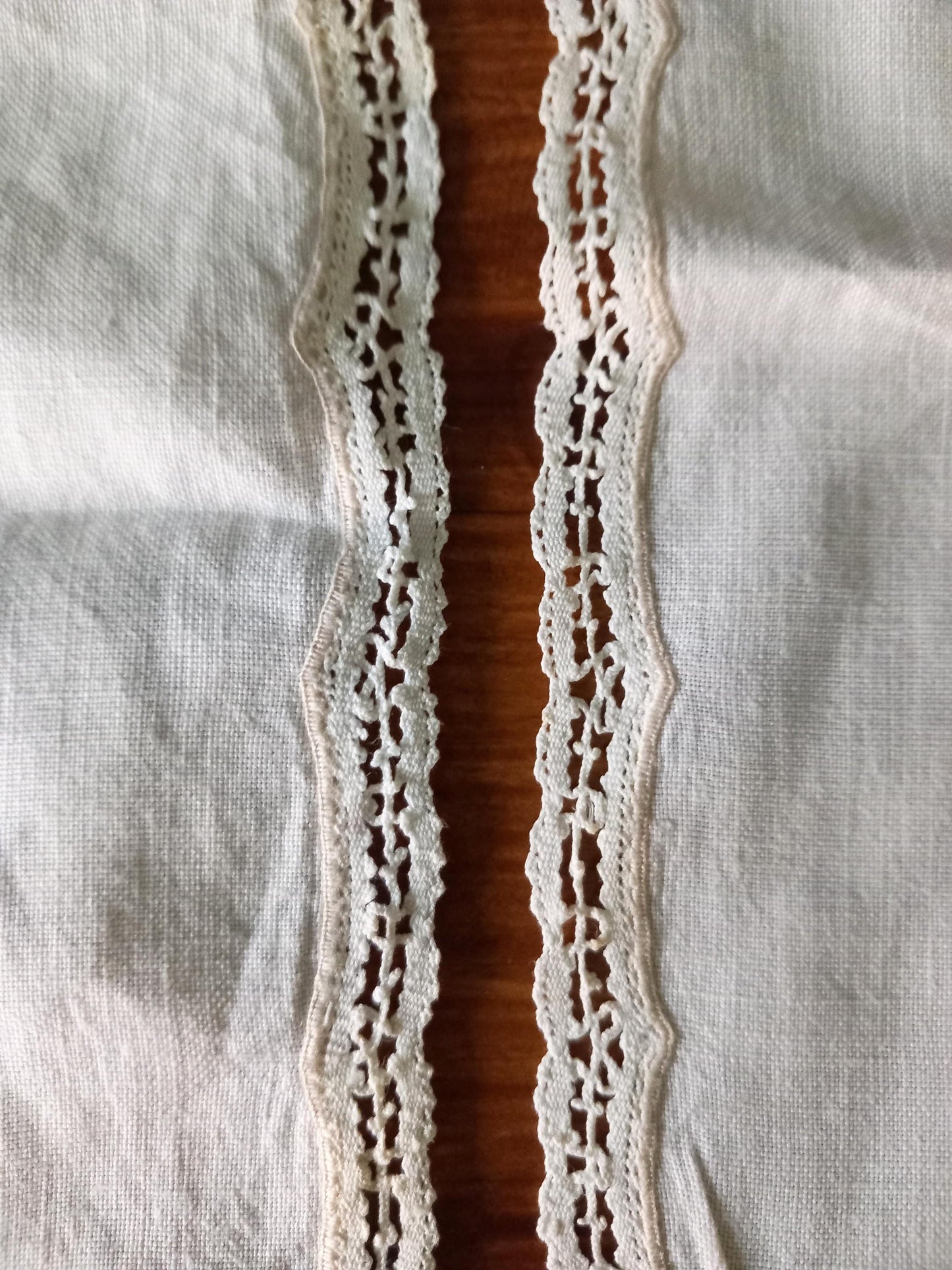 Pair of vintage Edwardian white cotton doily cloths with hand made lace edge