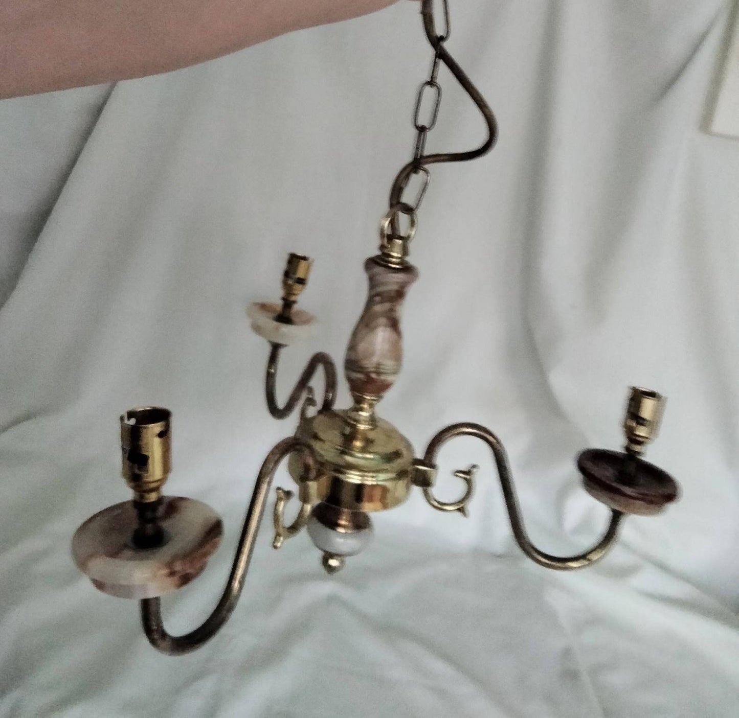 1970s green and orange onyx & brass 3 arm chandelier ceiling light