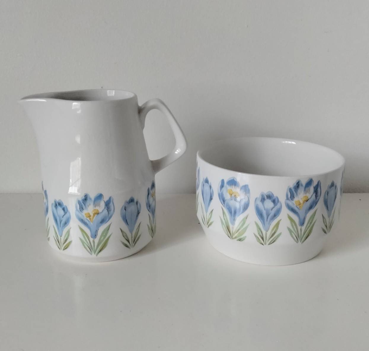 Mid century Wood & Sons Alpine blue flower creamer jug and sugar bowl set
