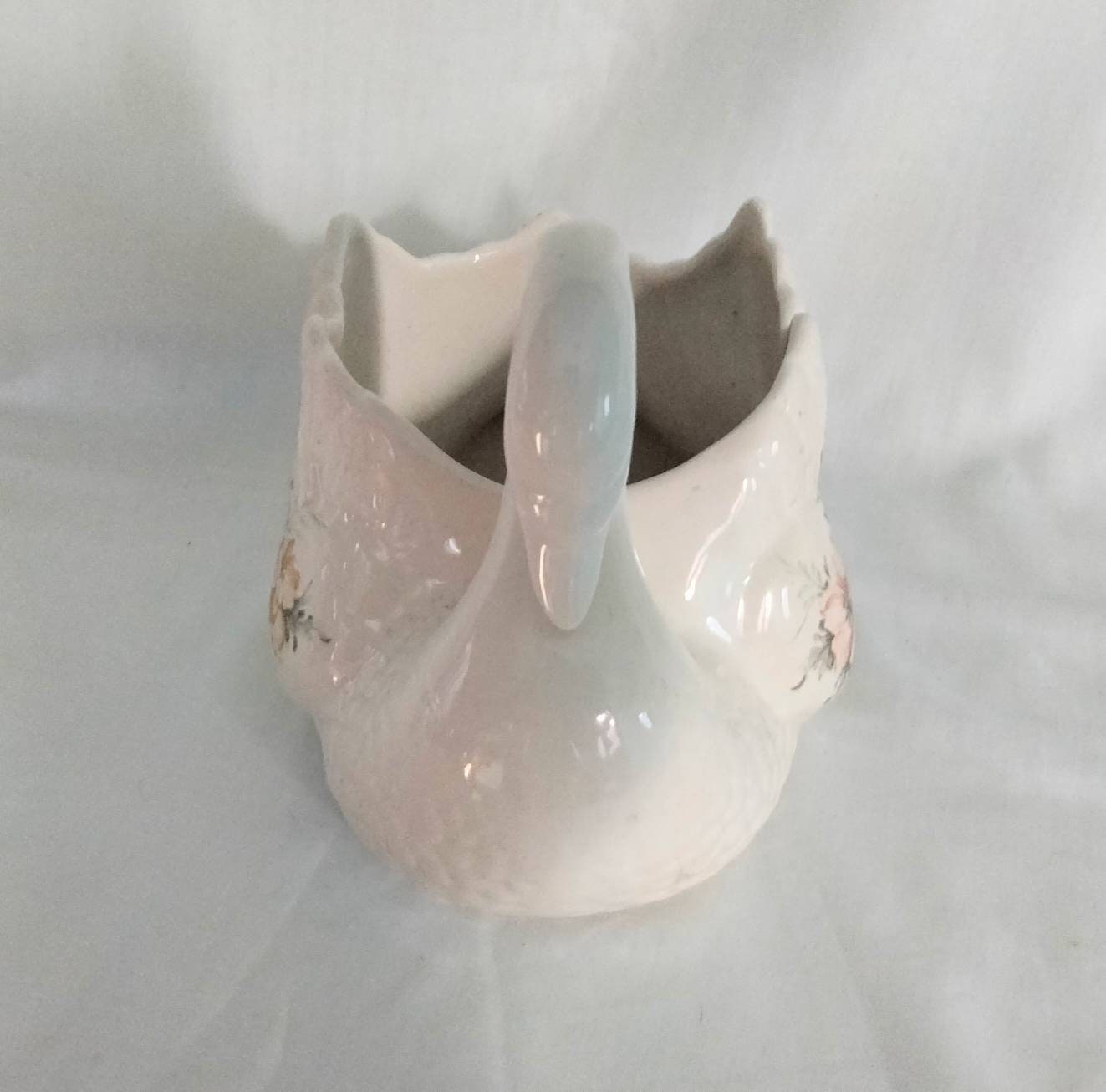 1980s St Michael M&S white swan planter vase 7.5"