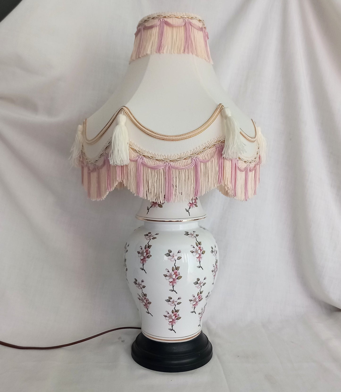 1980s Pink Flower Pattern Ginger Jar Ceramic table lamp 14.25"