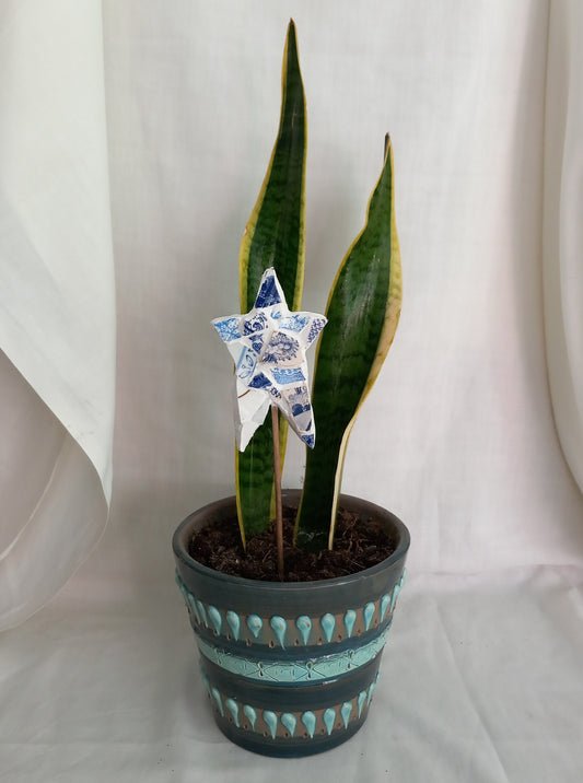 Hand made Blue & White Pottery Sherd Mosaic Star Decorative Plant Stake