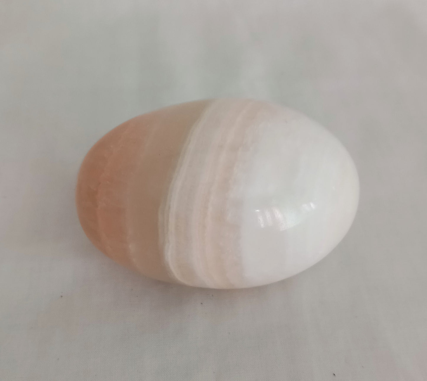 1970s Mid Century green & orange onyx polished stone egg
