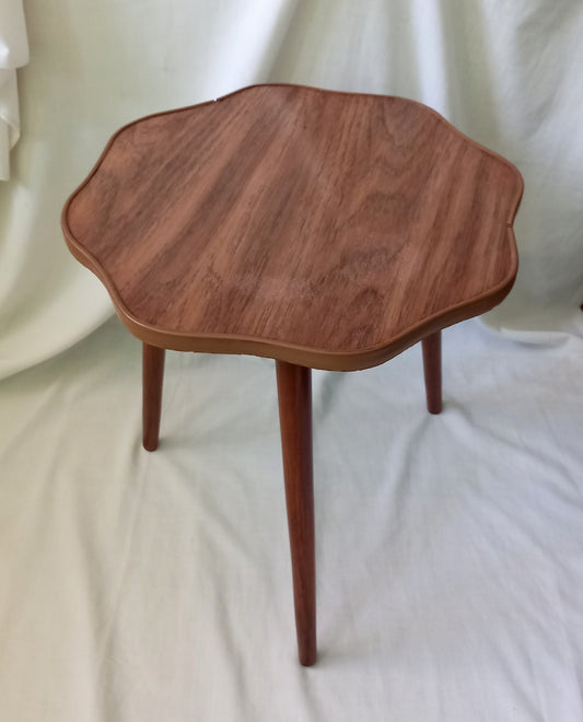 Vintage Mid Century wavy edge Coffee Side Table Plant Stand With Tapered Legs