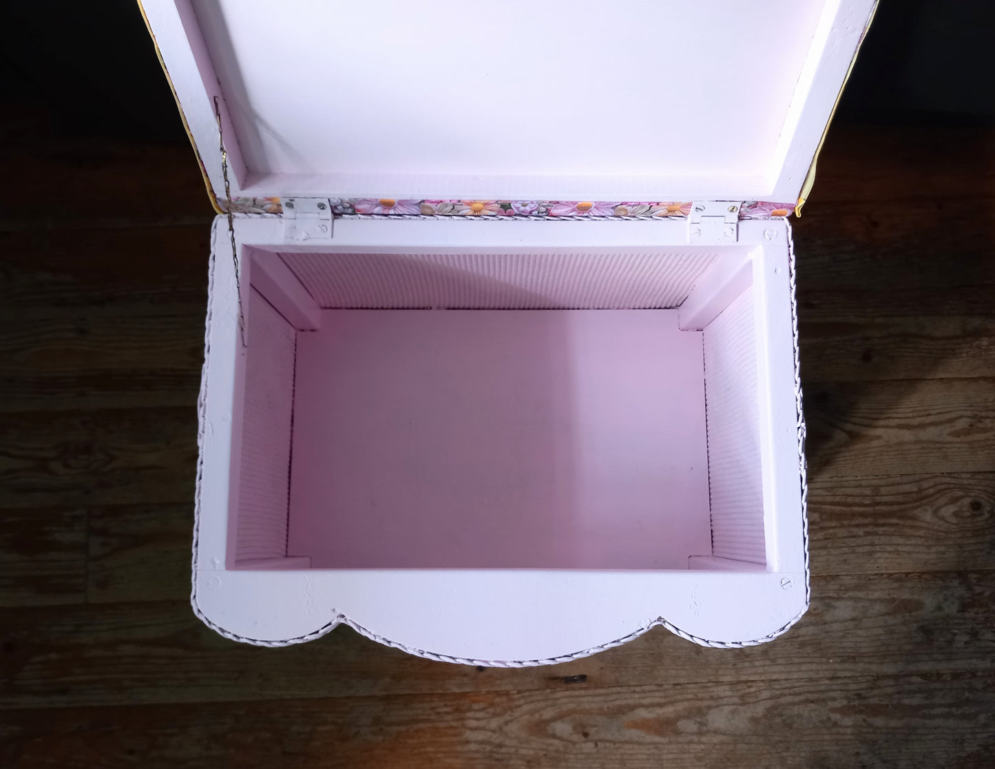 Vintage Lloyd Loom Style Stool Ottomon Laundry Basket Storage Seat Pink Floral