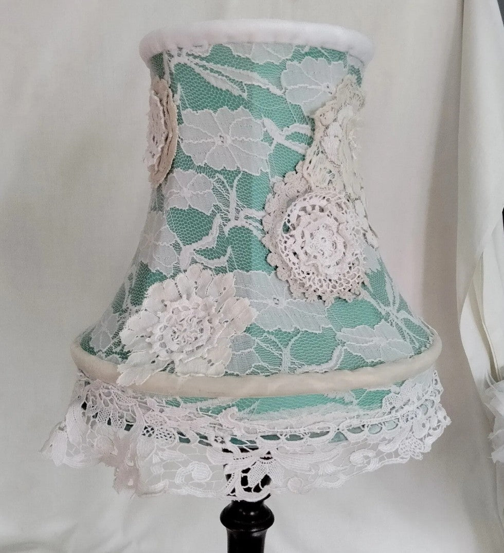 Hand made green & cream white antique lace crochet lampshade 12"