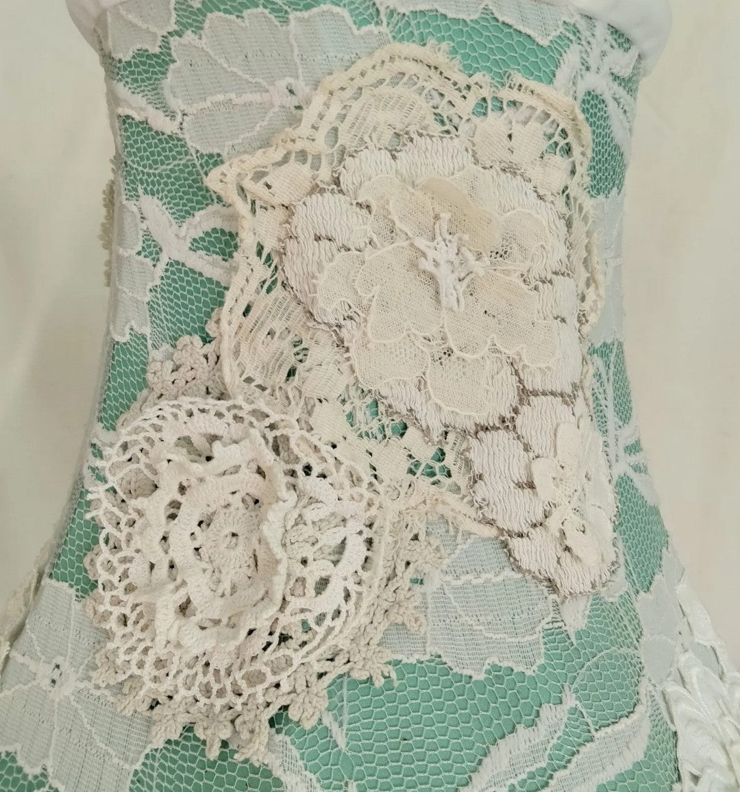 Hand made green & cream white antique lace crochet lampshade 12"