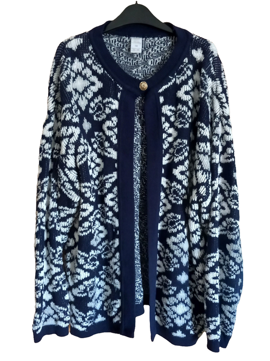 1980s Littlewoods Blue & White Flower Pattern Chunky Knitted Cardigan 16