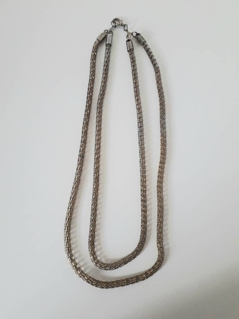 1980s goldtone double stranded snake chain necklace
