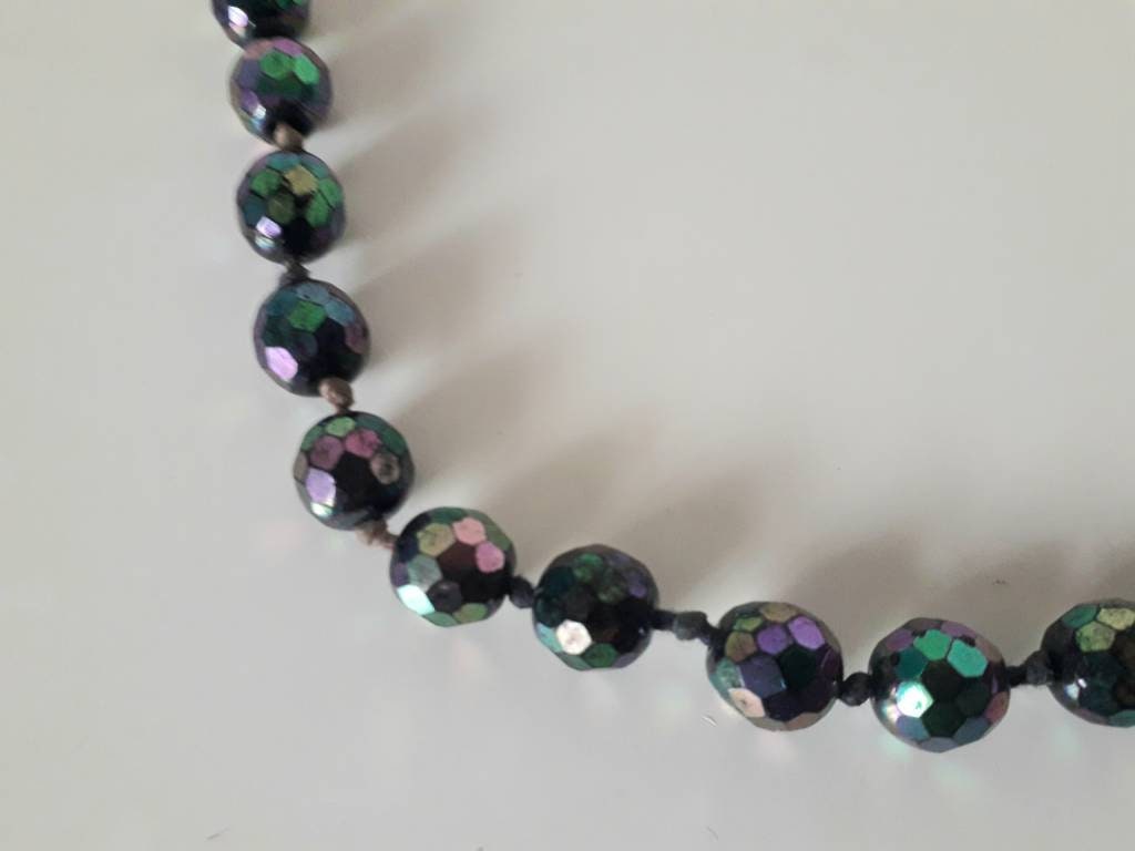 1950s purple carnival faceted crystal glass bead necklace