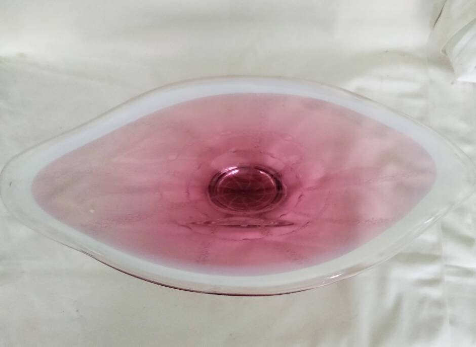 Large Bohemian Sklo pink glass bowl with bubble design