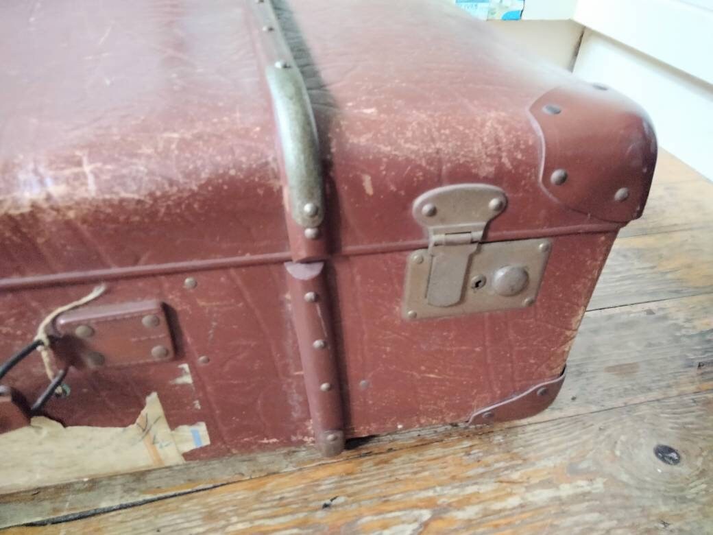 Vintage large brown leather look hard suitcase storage trunk luggage wood bands
