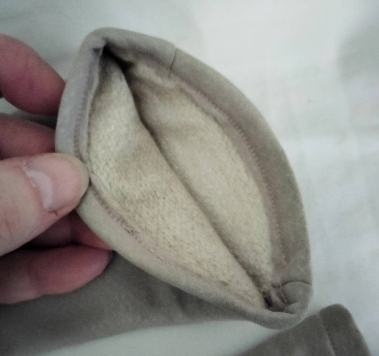 Vintage c1950s beige fleece lined ruched design ladies outdoor gloves M