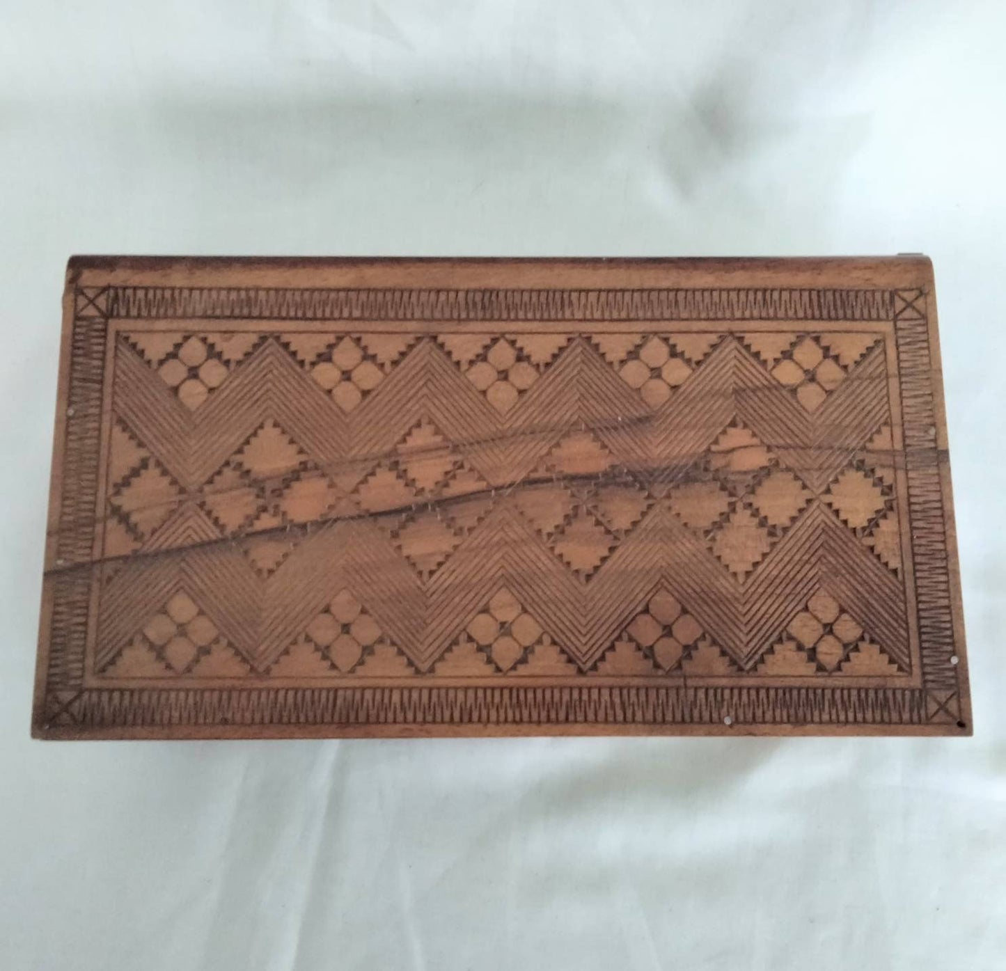Hand carved geometric pattern wooden trinket box 10.5"