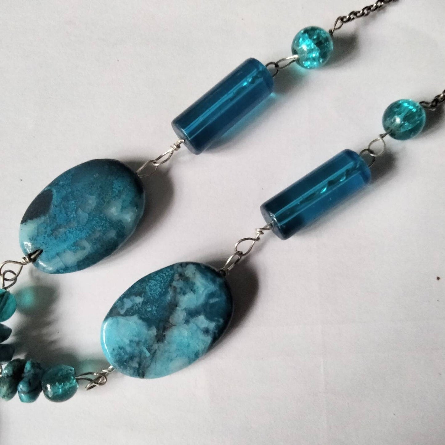Silvertone and blue quartz & turquoise semi precious stone necklace