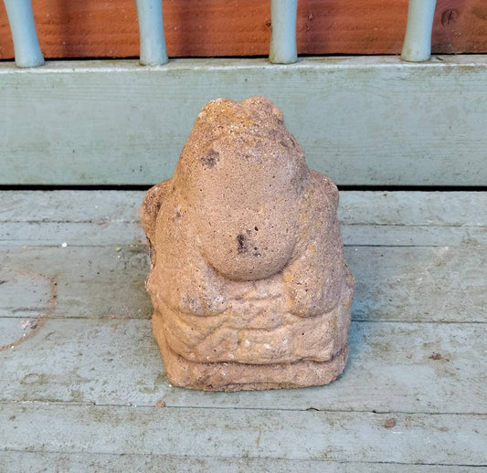 1970s concrete frog garden statue