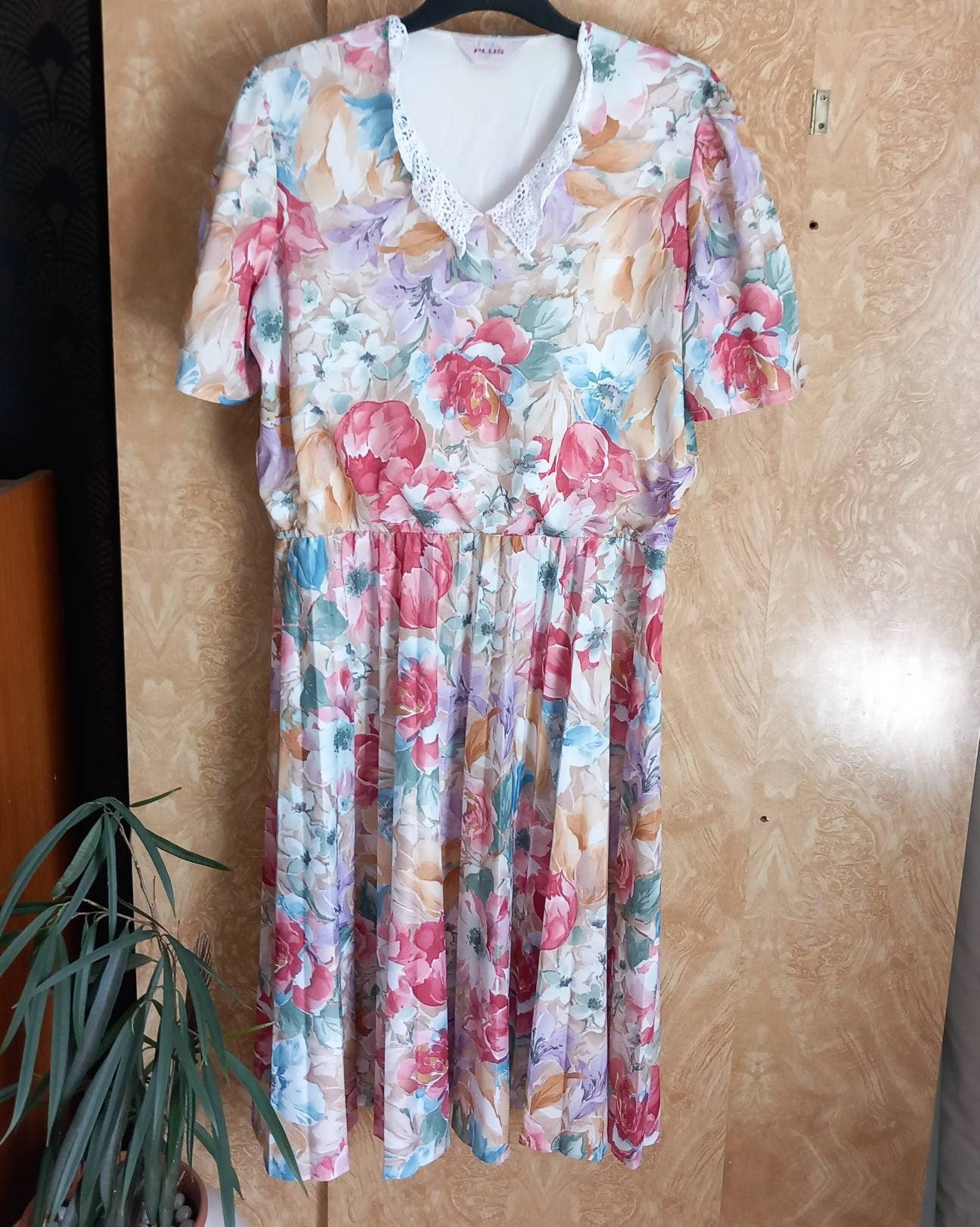 1980s pink, red & green flower print tea dress 16 18
