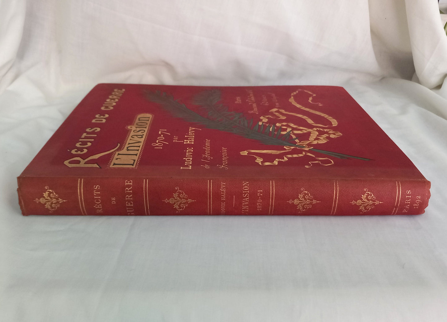 Collectable French Victorian Book Recits De Guerre War Stories Fully Illustrated