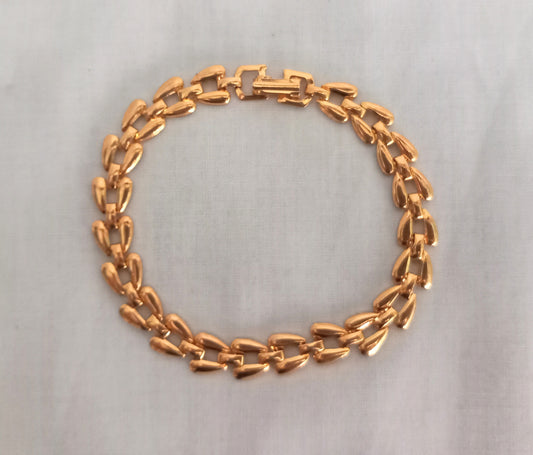 1980s goldtone decorative link bracelet