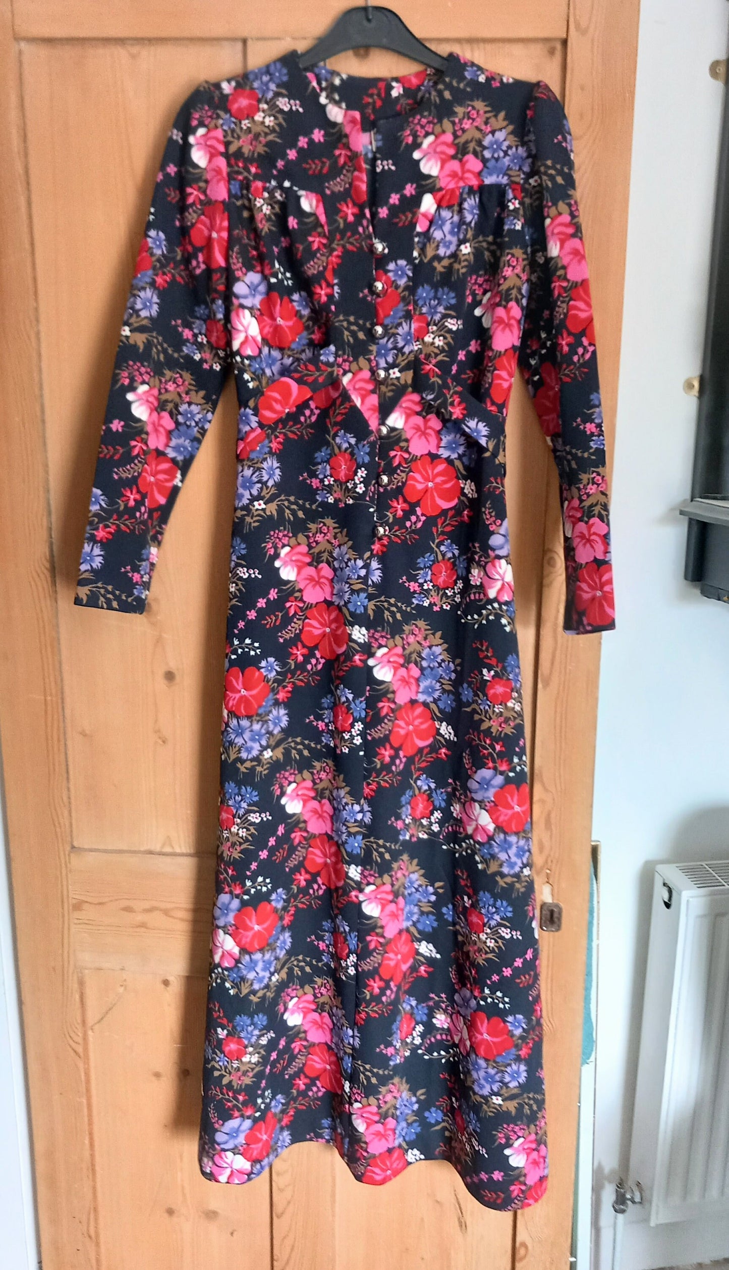 1970s Pink, Red & Purple Flower Maxi Dress 12