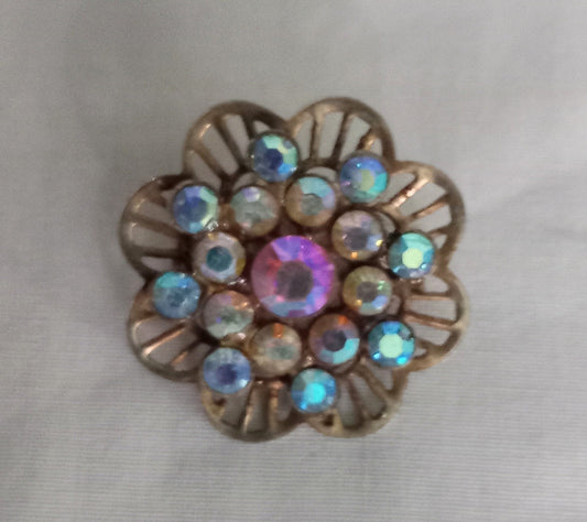 1950s Goldtone & Aurora Borealis Rhinestone Flower Shaped Brooch