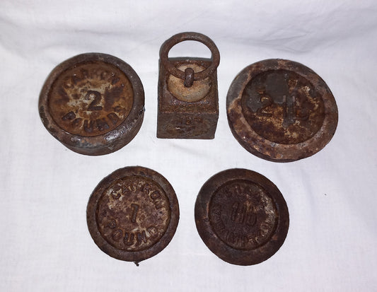 5 Vintage Cast Iron Kitchen Scale Weights