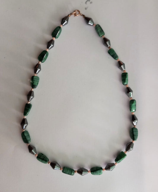 1960s Green Pearlised Glass & Pewter Grey Stone bead necklace