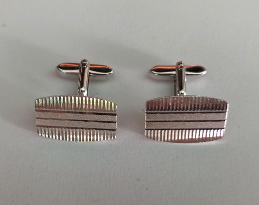 1970s silvertone textured rectangular geometric design cufflinks