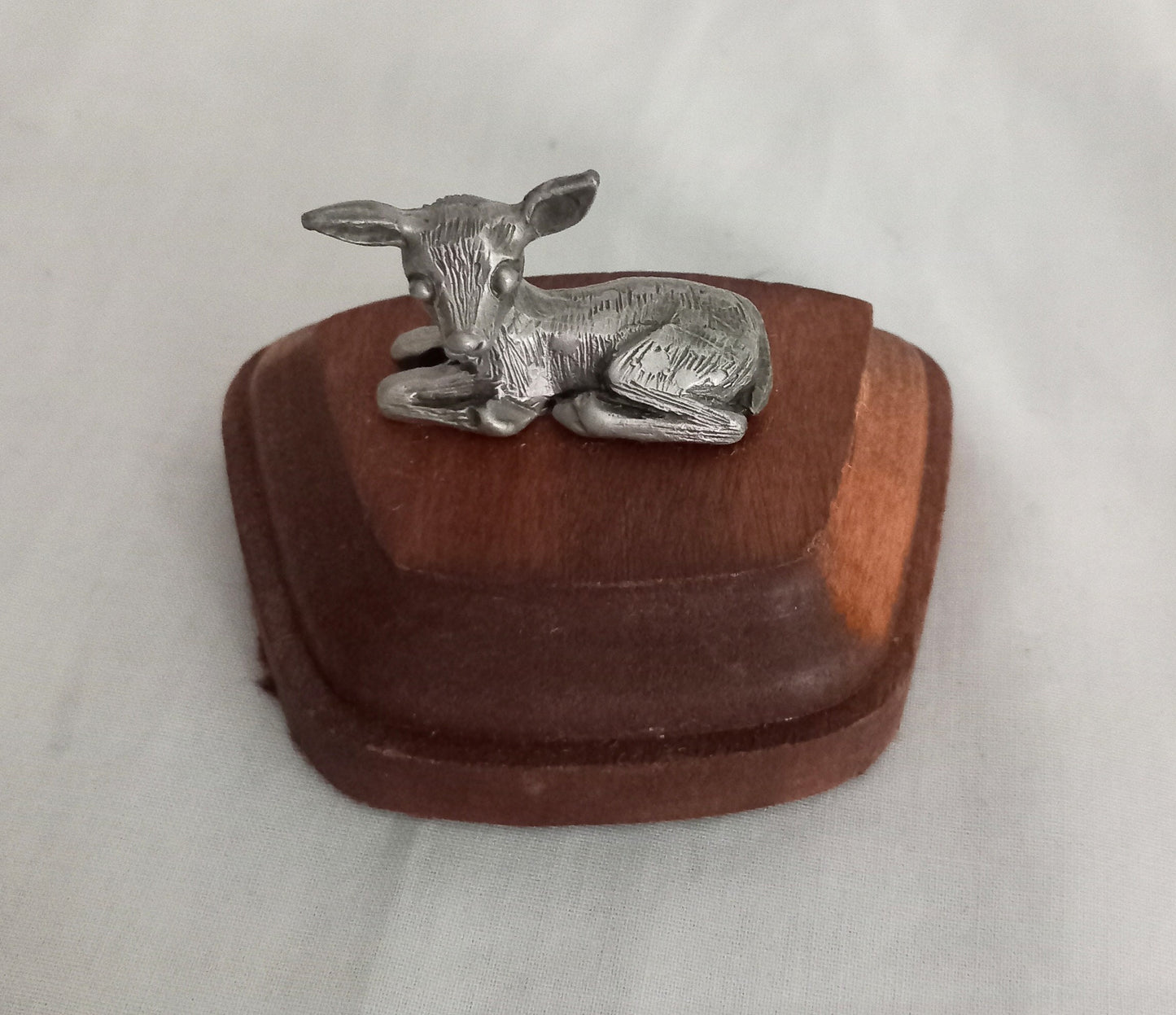 1970s Small Silvertone Metal Deer Statue On Wooden Base 6.5cm