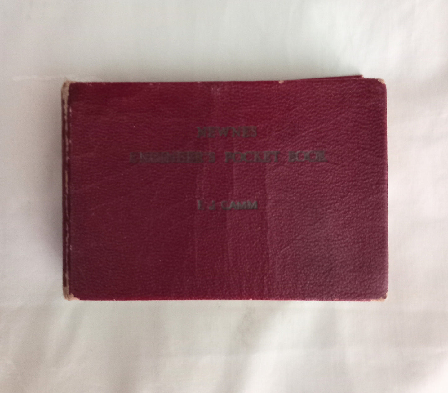 Vintage Book Newne's Engineer's Pocket Book 1944