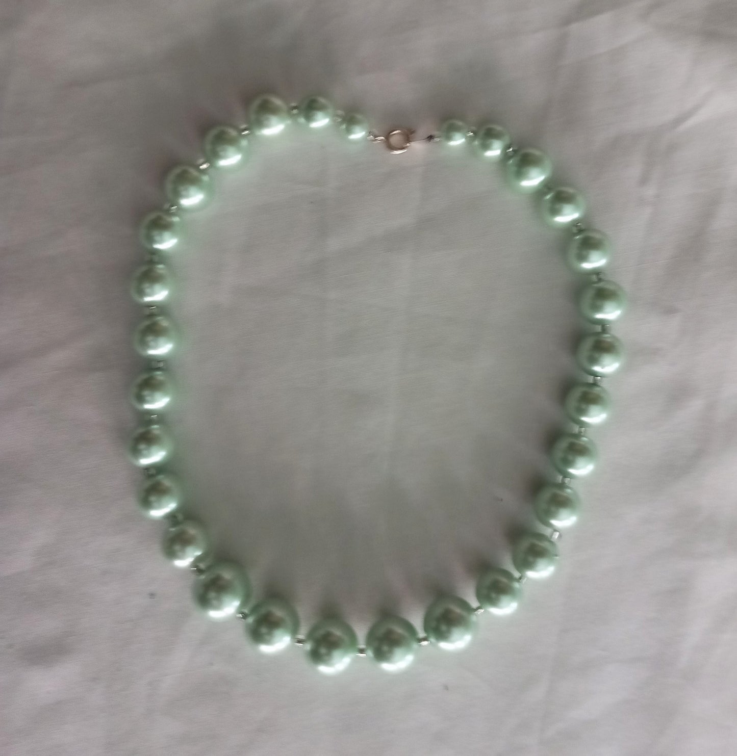 1960s blue glass pearl graduated bead necklace