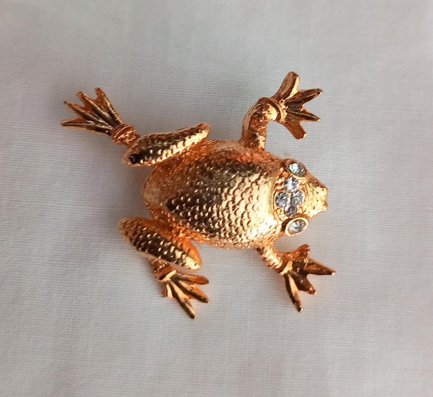 Vintage 1980s Goldtone & Clear Rhinestone Frog Brooch
