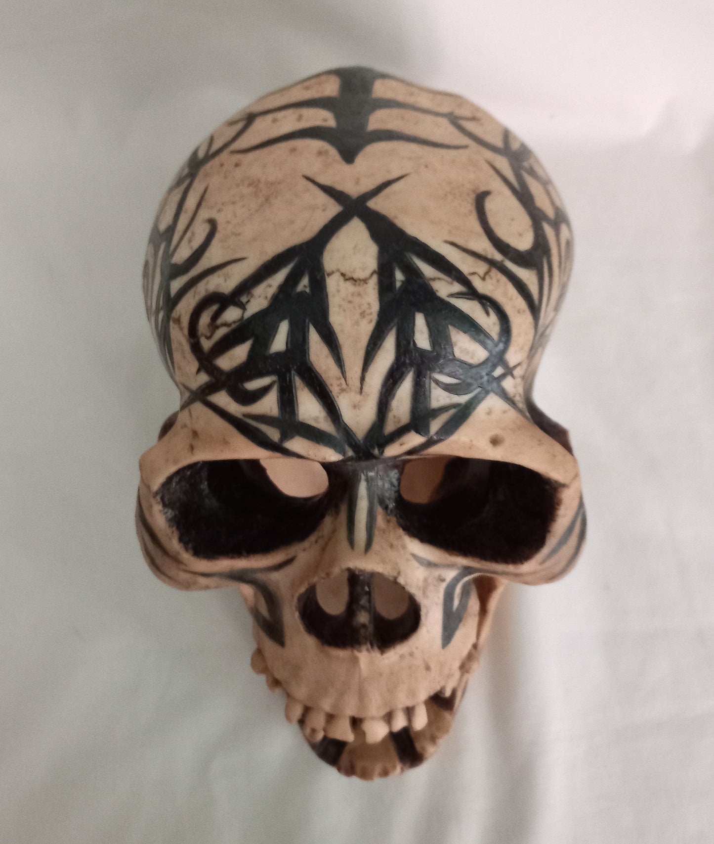 2002 Adam's Apple Screaming Human Skull Replica With Tribal Art Tattoo, Life Size