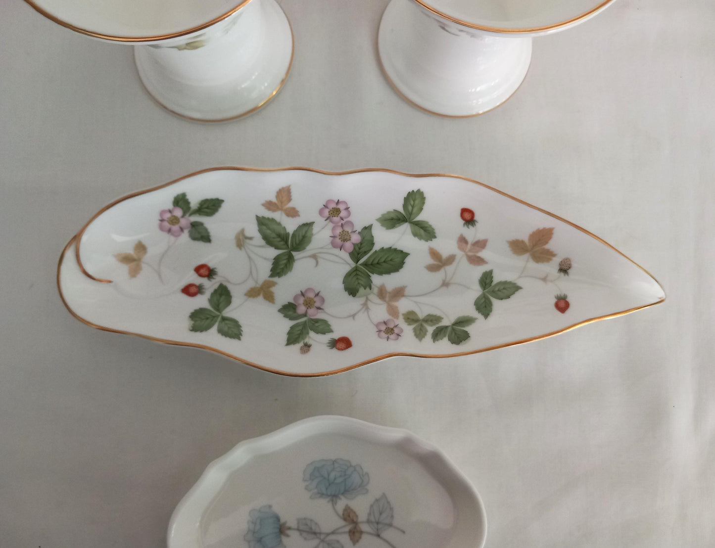 1980s Wedgwood China Lot Including Mirabelle Vases, Wild Strawberry & Ice Rose Trinket Dishes