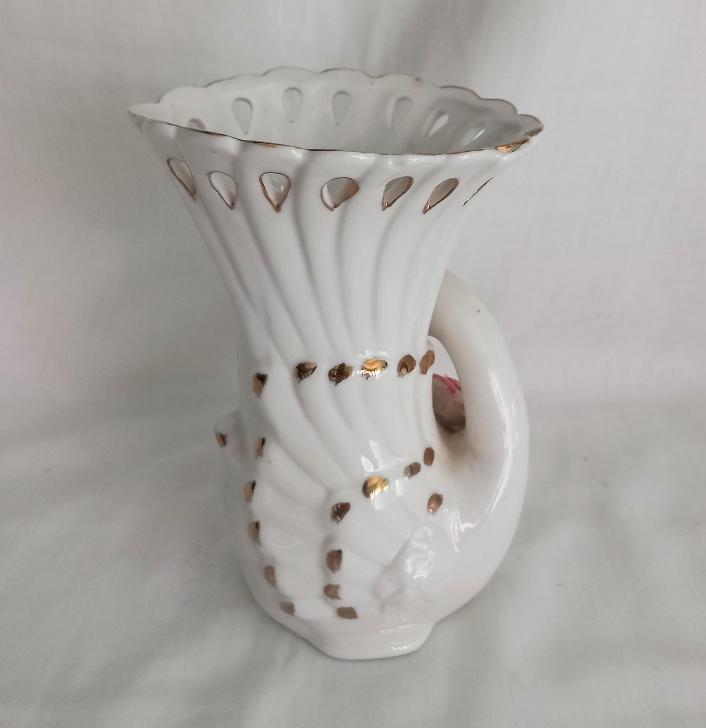 1980s Chinese White Ceramic Swan & Pink Flower Vase 6.5"