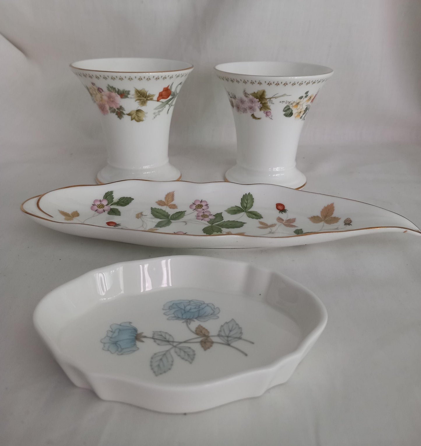 1980s Wedgwood China Lot Including Mirabelle Vases, Wild Strawberry & Ice Rose Trinket Dishes