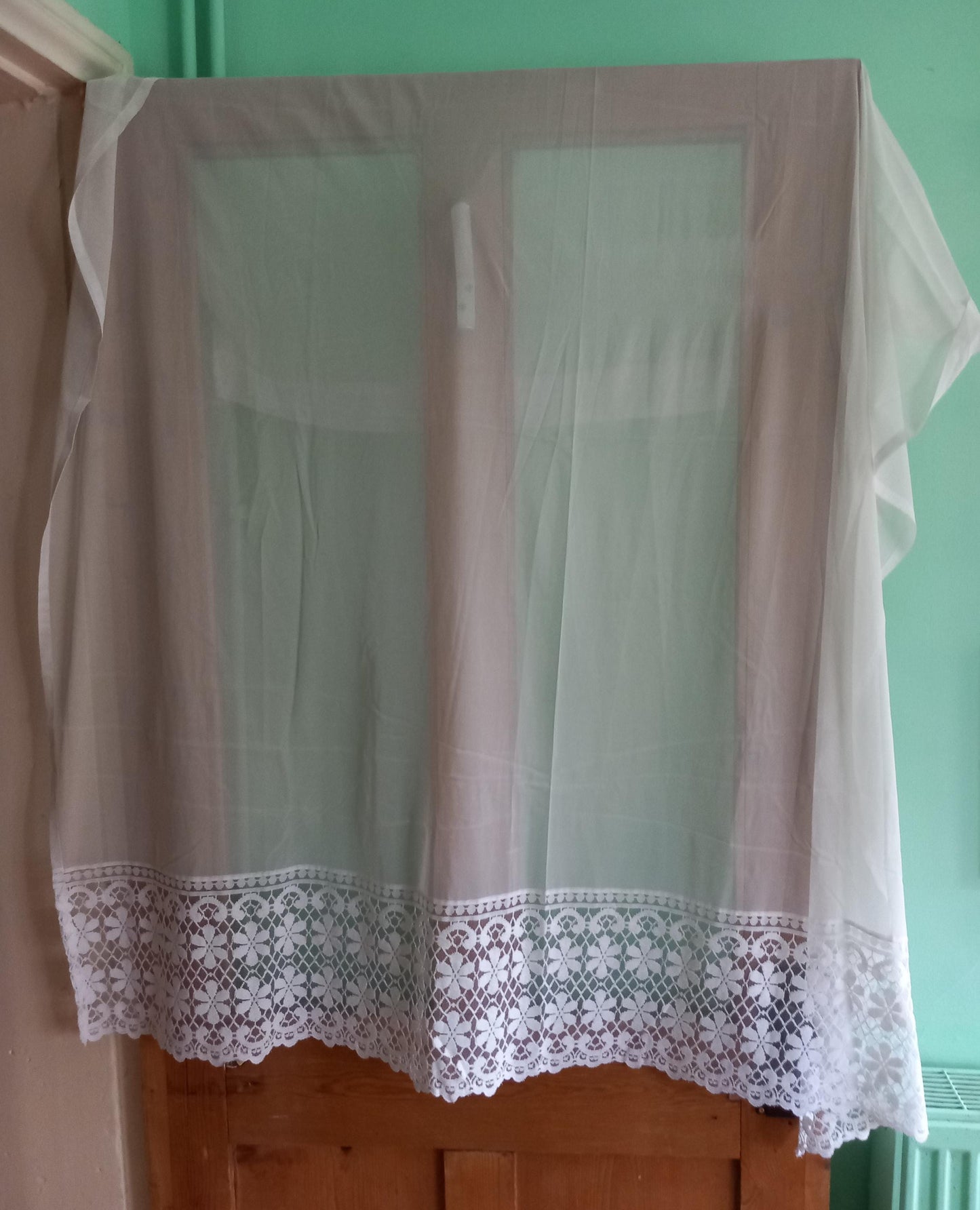 Vintage flower design white net curtain 59" long