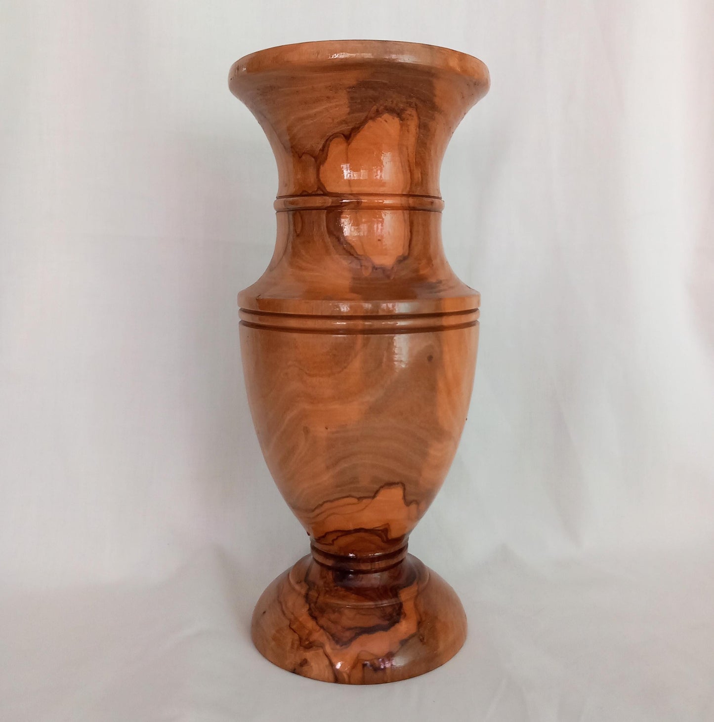 Late 20th century turned wooden urn shaped vase