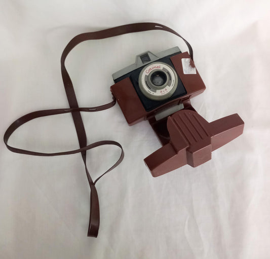 1960s Coronet Mark II 2 4-4 vintage camera with case