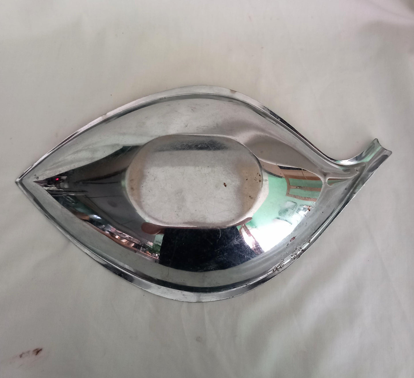 1970s silver chrome plated metal leaf fruit bowl
